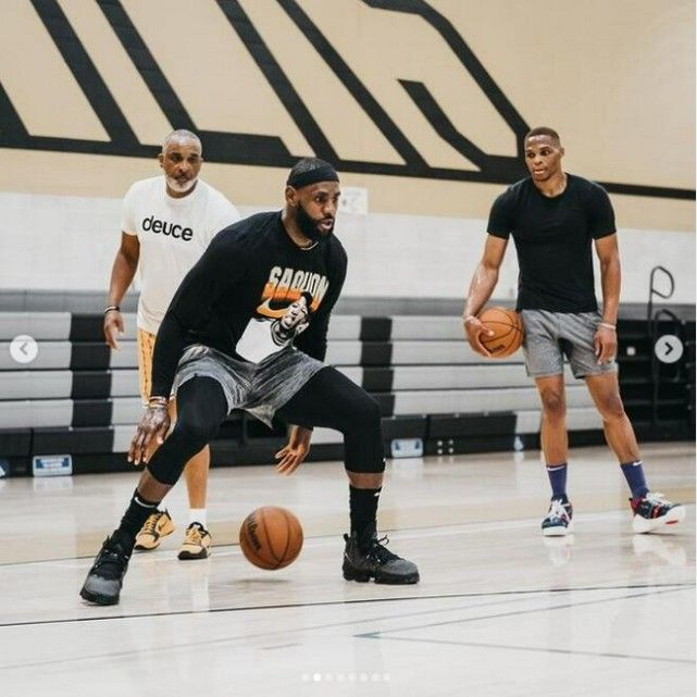 如何应对欧冠生死战（欧冠生死战应对攻略）