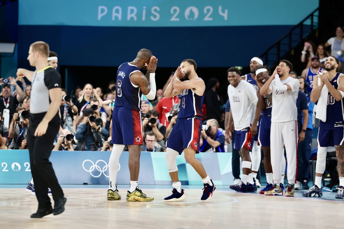 球队是否有姆巴佩依赖症？姆巴佩：问题不合适，进球是我职责（外界质疑姆巴佩依赖症，姆巴佩回应：问题不妥，进球本就是我的职责）