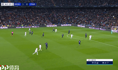 湖人半场高效，两项命中率均超5成，两队狂轰16记三分