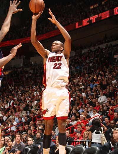 键抢断才锁 键抢断才锁