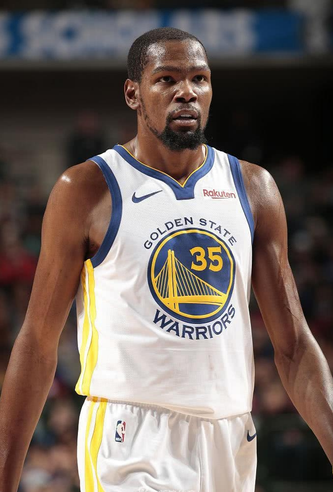 尤为引人注 尤为引人注